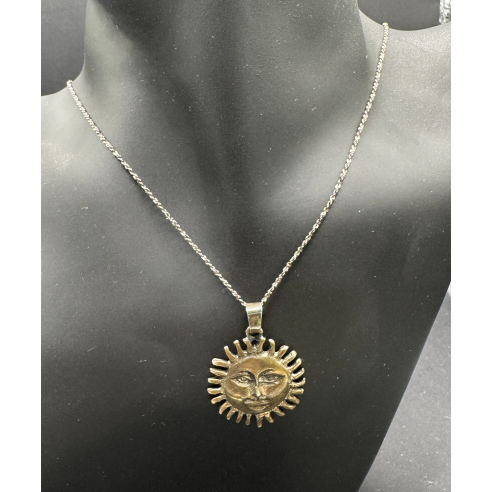 Vtg Sterling Silver 925 Mexico Smiling Sun Face Happy Pendant Necklace Signed